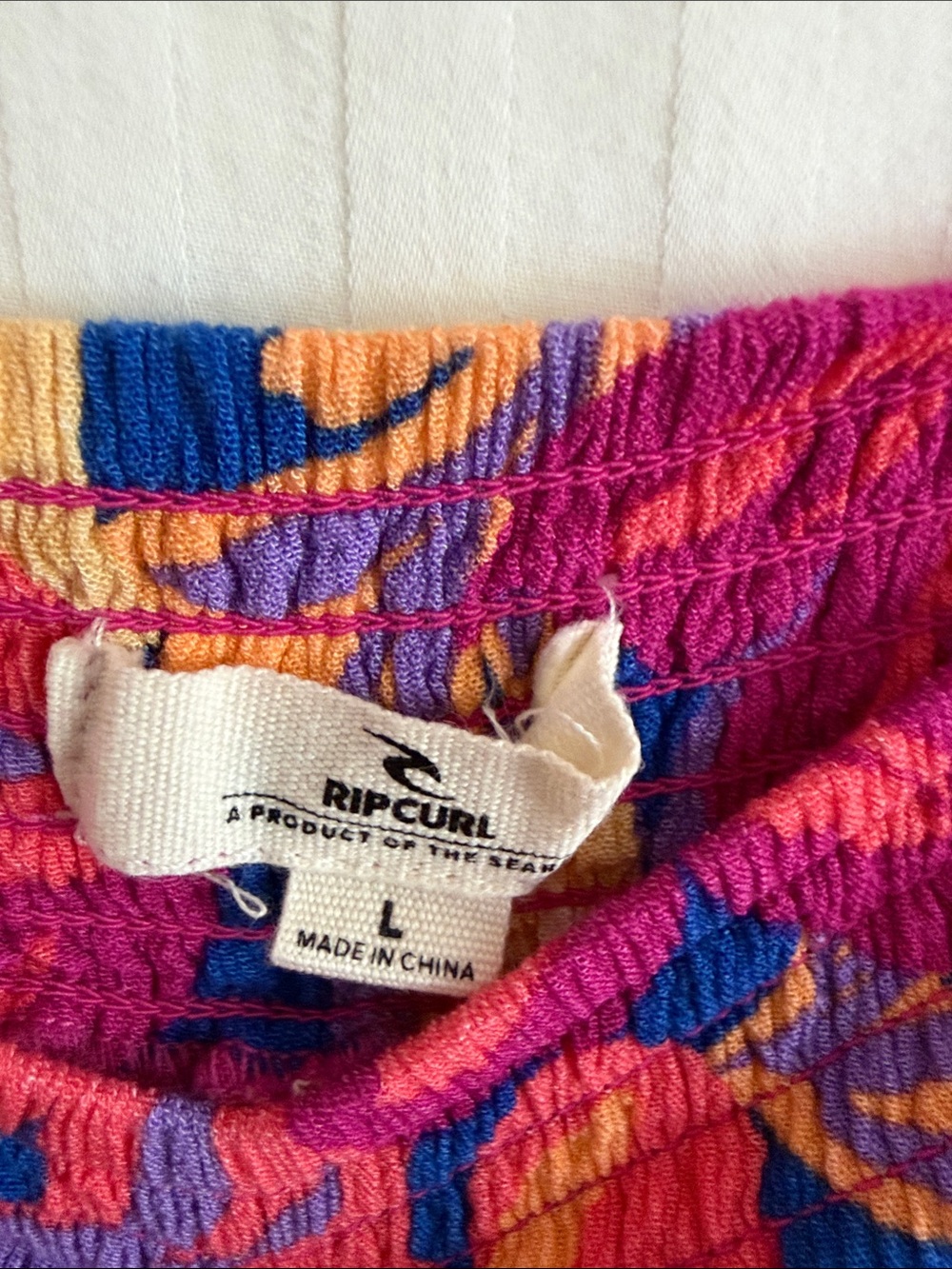 Rip Curl Colorful Floral pants in Fuchsia, Yellow & Blue size L - Picture 2 of 9